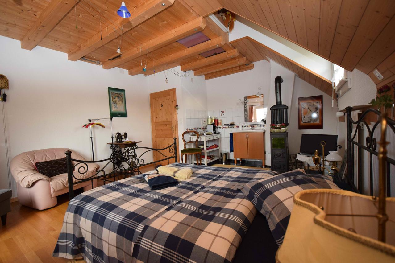 Bed & Breakfast Im Chellhof Benken  Eksteriør bilde